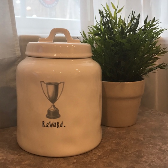 Rae Dunn Accessories - Rae Dunn "Reward" canister